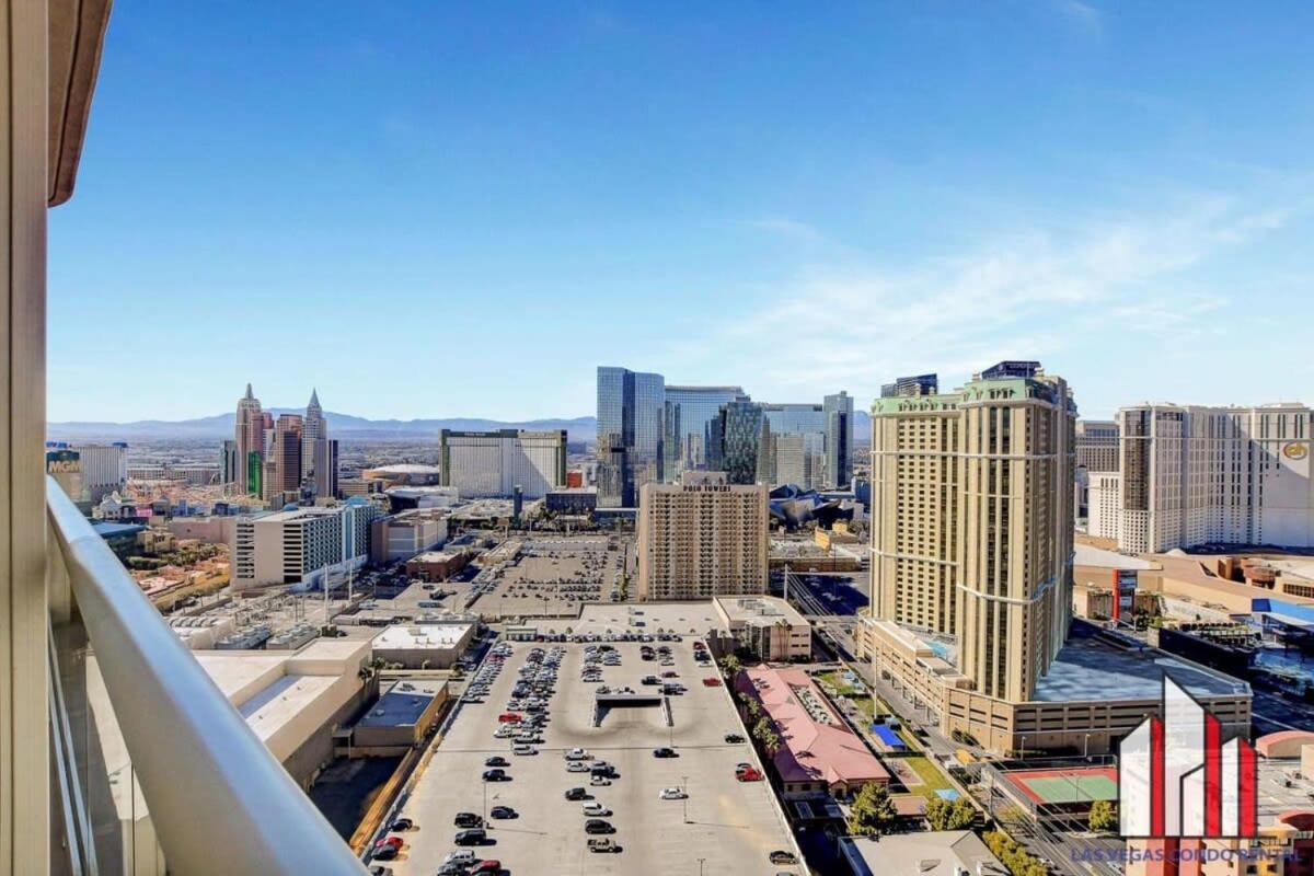 Mgm Signature-29-617 F1 Track & Strip View Balcony Las Vegas Kültér fotó